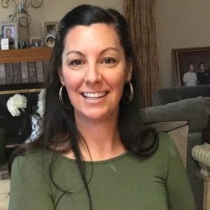 Meet your Posher, Jeanine